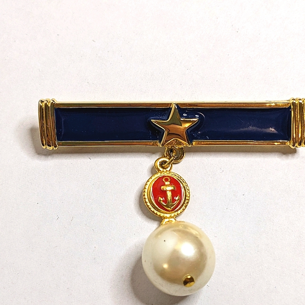 Vintage Marvella Gold Tone Nautical Enameled Simulated Pearl with Anchor Brooch - Picture 2 of 4